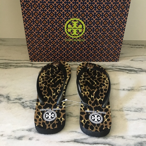NWT Tory Burch Leopard Flip Flops size 8 - Picture 2 of 5